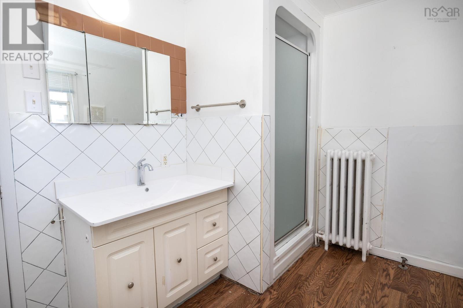 231 Brookside Street, Glace Bay, Nova Scotia  B1A 1L7 - Photo 24 - 202504616