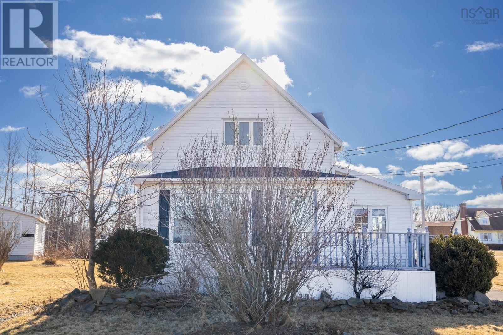 231 Brookside Street, Glace Bay, Nova Scotia  B1A 1L7 - Photo 5 - 202504616