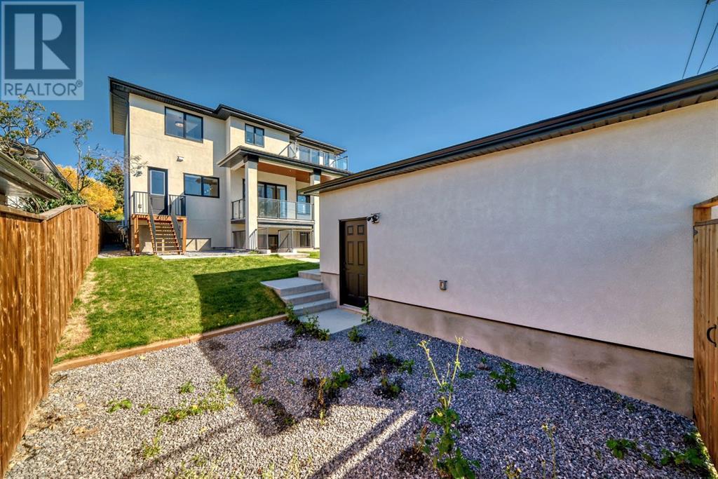 Property at 4635 22 Avenue NW image 4