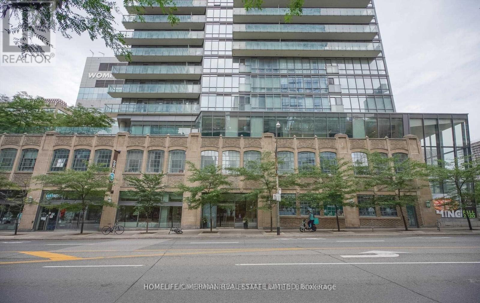 2610 - 832 Bay Street, Toronto, Ontario  M5S 1Z6 - Photo 2 - C12013996