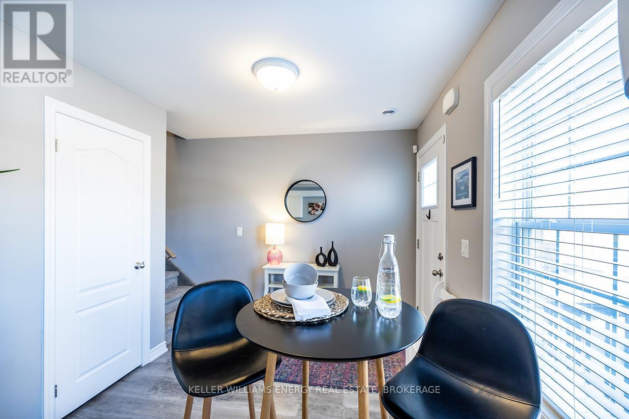 310 - 450 Lonsberry Drive, Cobourg, Ontario  K9A 0K4 - Photo 7 - X12014046