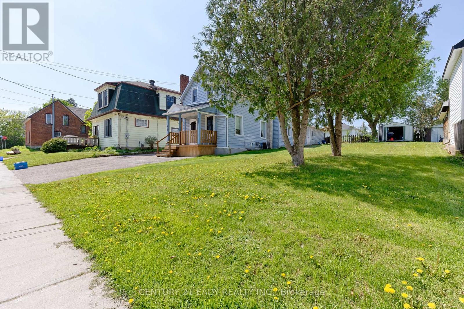 Property at 52 QUEEN STREET S image 4
