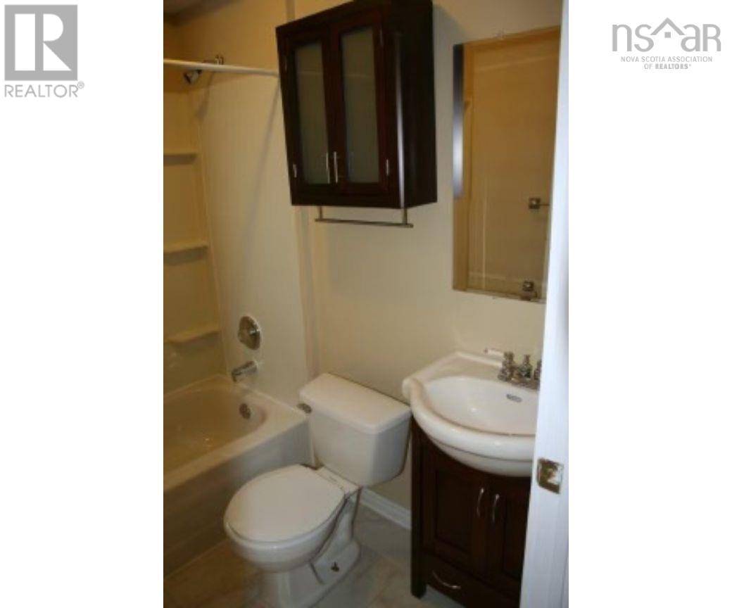 27 Prince Albert Road, Dartmouth, Nova Scotia  B2Y 1L8 - Photo 10 - 202504628