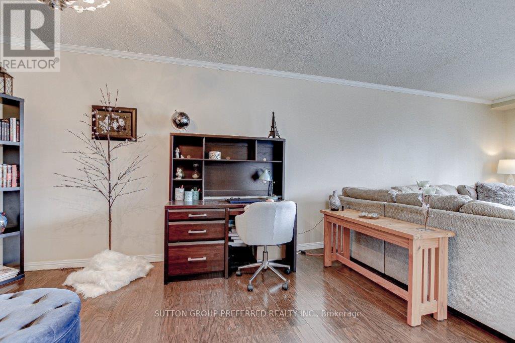 Photo 11 of 25 for 801 - 549 Ridout Street N