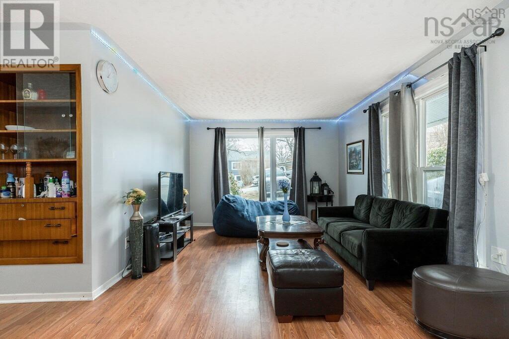 81 Frederick Avenue, Halifax, Nova Scotia  B3N 2K9 - Photo 7 - 202504631