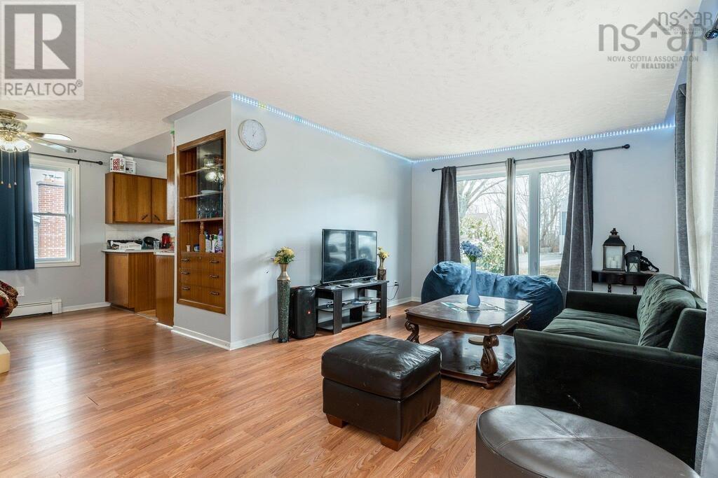 81 Frederick Avenue, Halifax, Nova Scotia  B3N 2K9 - Photo 8 - 202504631