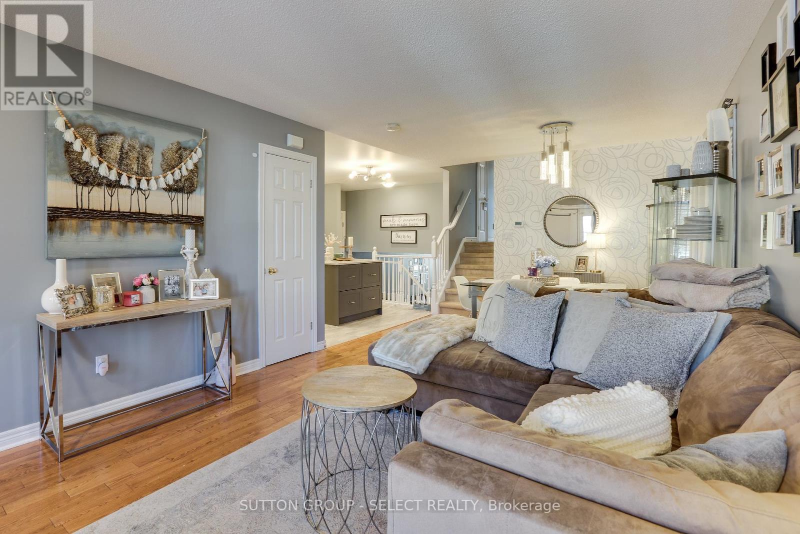 Photo 10 of 50 for 2203 Meadowgate Boulevard
