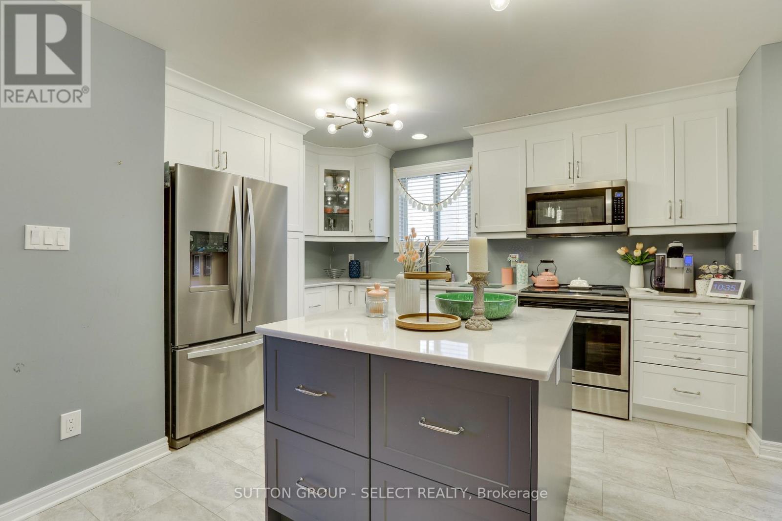 Photo 16 of 50 for 2203 Meadowgate Boulevard