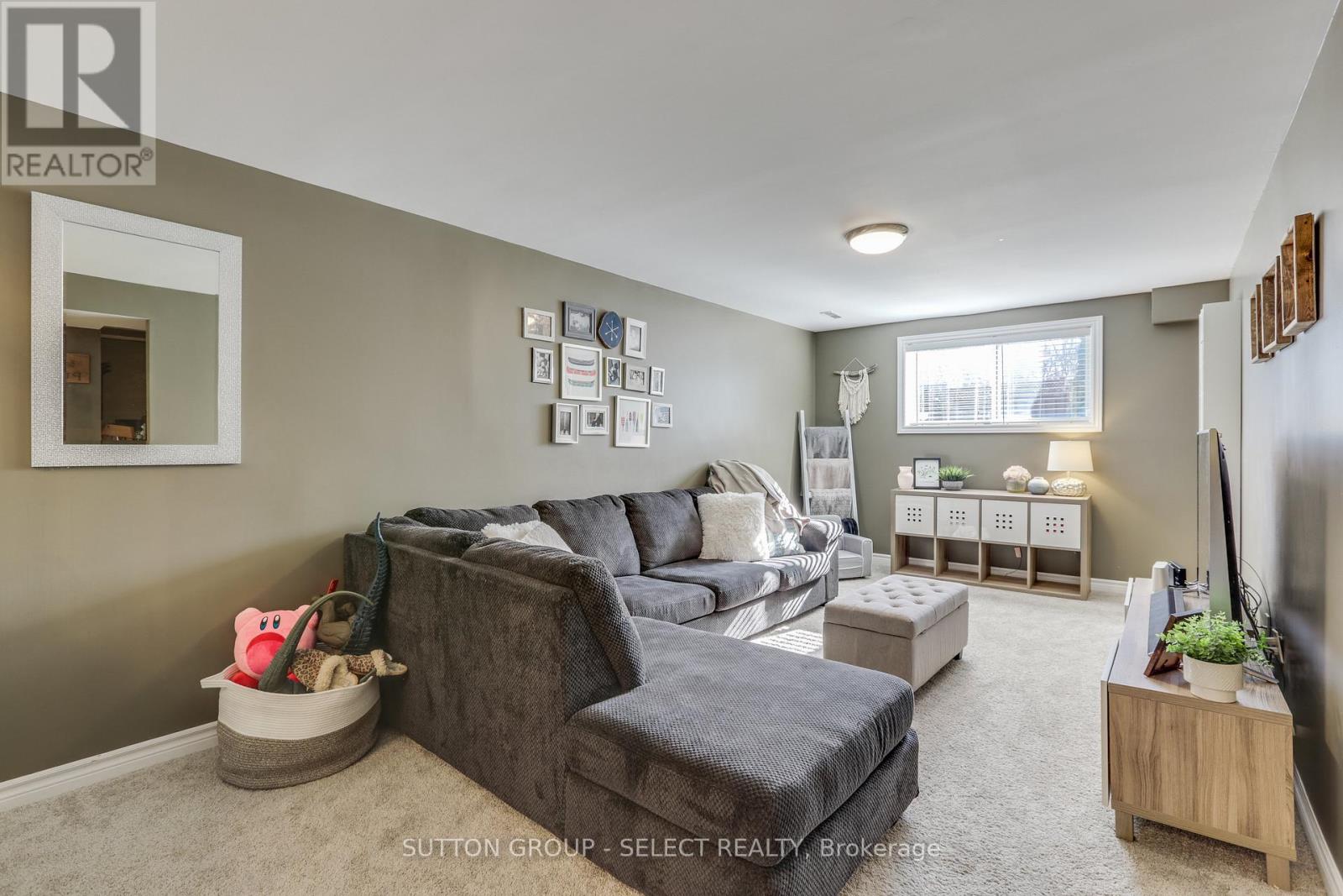 Photo 31 of 50 for 2203 Meadowgate Boulevard