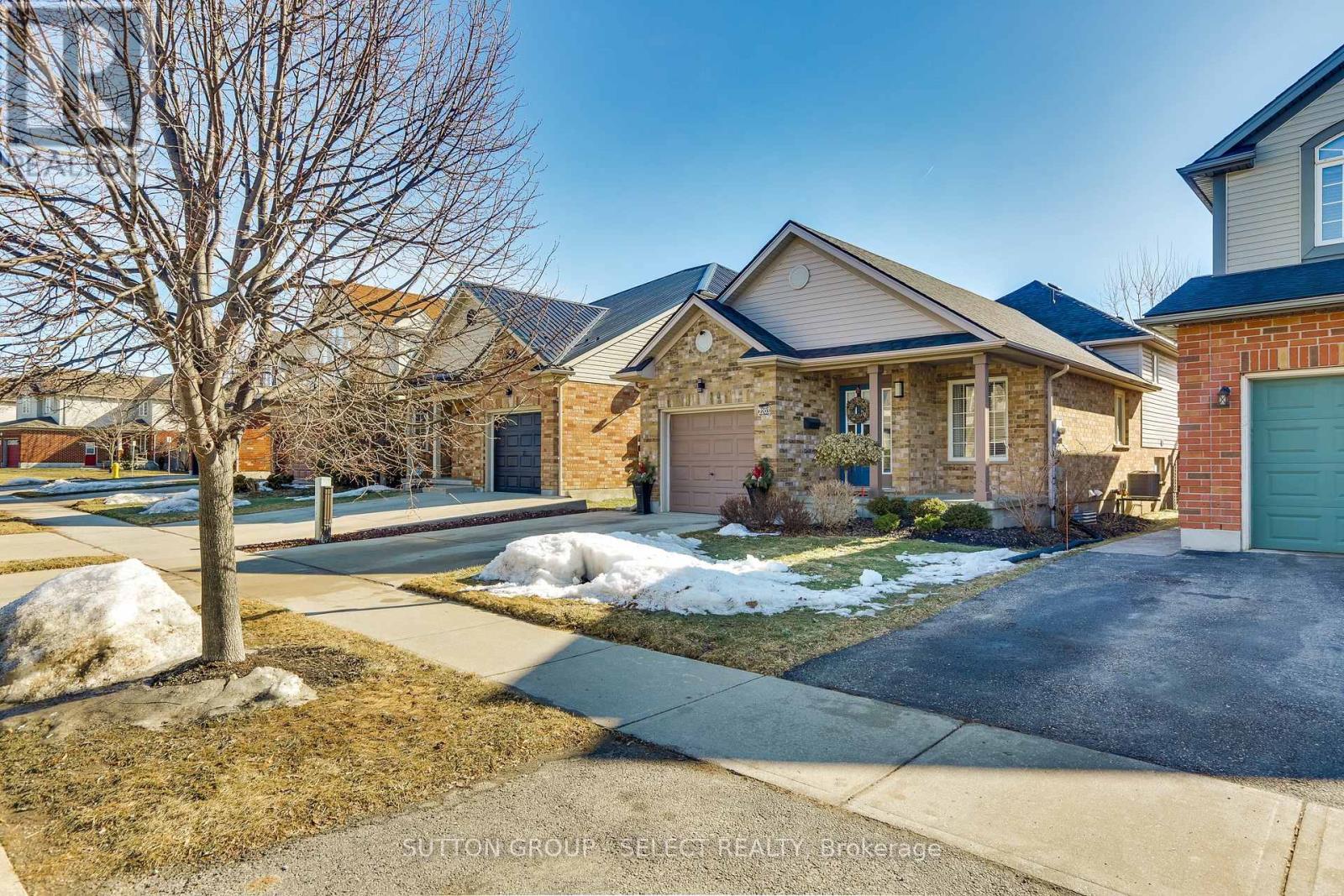 Photo 6 of 50 for 2203 Meadowgate Boulevard