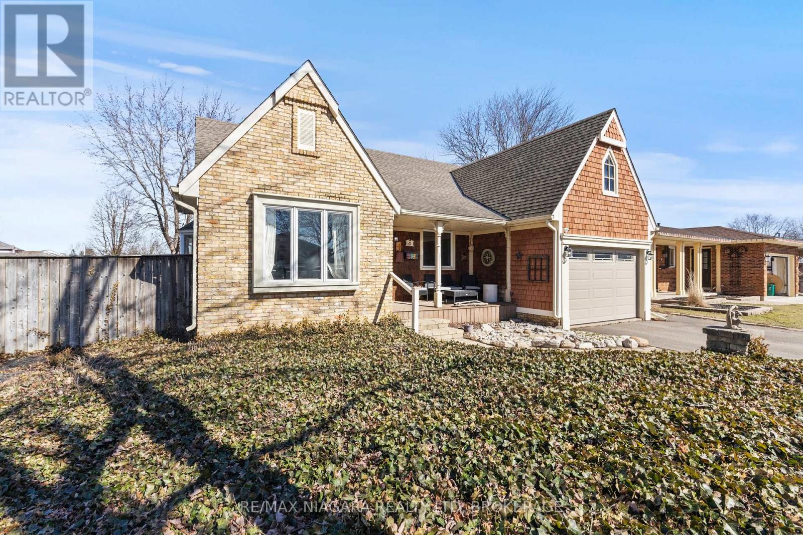 4 Cedarvale Crescent, Welland, Ontario  L3C 6V2 - Photo 4 - X11977971