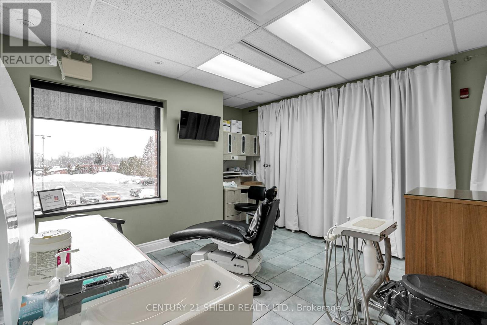 226 - 820 Mcconnell Avenue, Cornwall, Ontario  K6H 4M4 - Photo 10 - X12014071