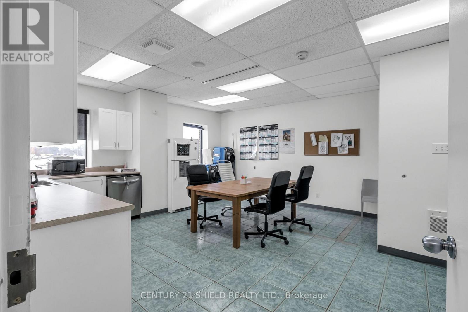 226 - 820 Mcconnell Avenue, Cornwall, Ontario  K6H 4M4 - Photo 18 - X12014071