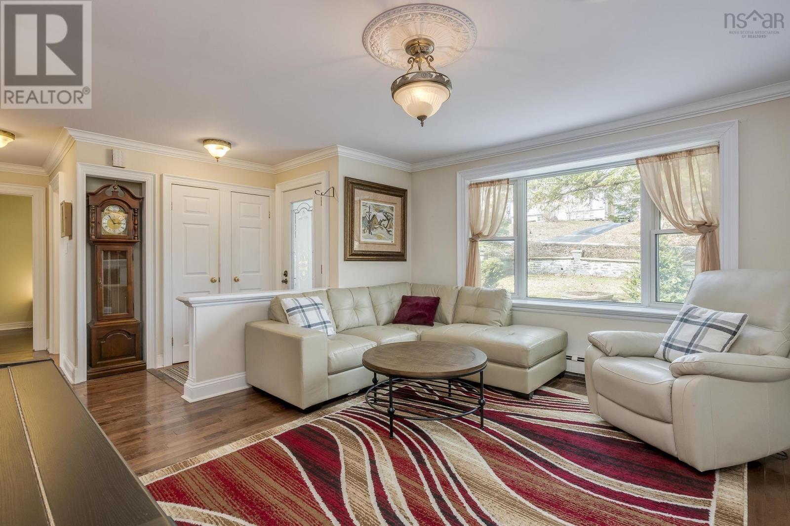 42 Pinehaven Drive, Beaver Bank, Nova Scotia  B4G 1A7 - Photo 5 - 202504638