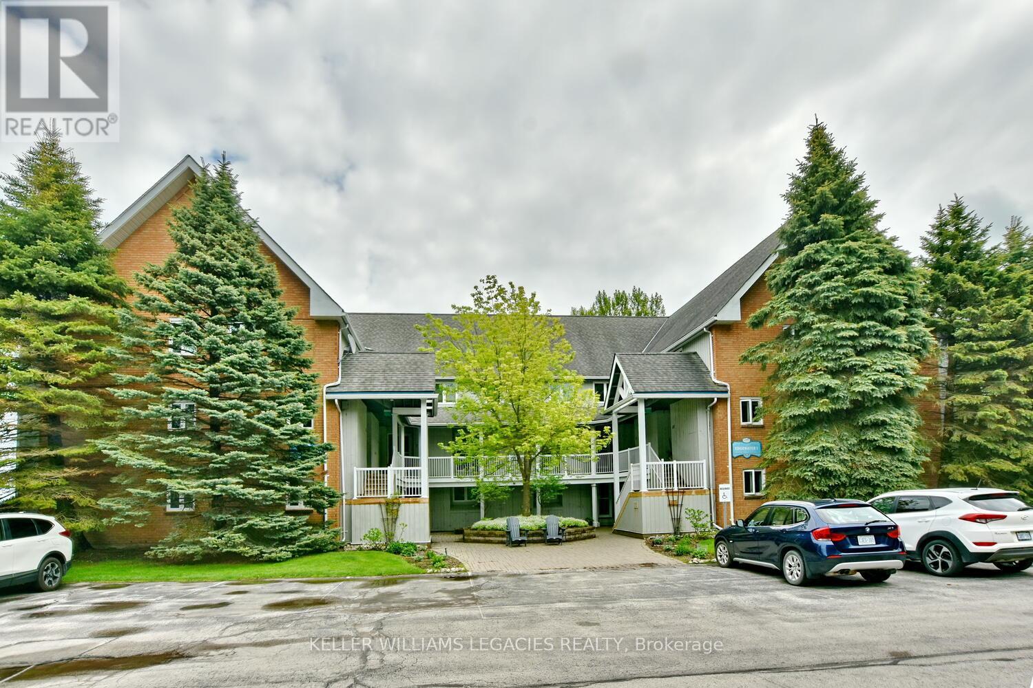 Property at 12 - 2 RAMBLINGS WAY image 5