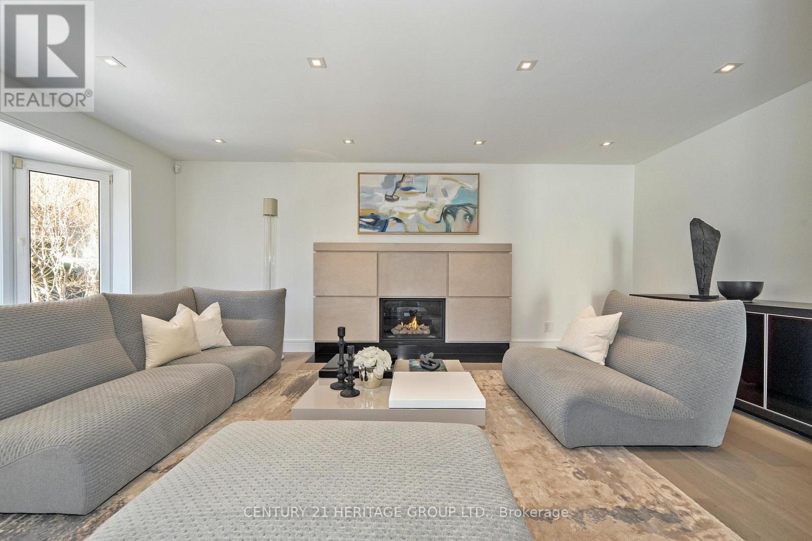 61 Foursome Crescent, Toronto, Ontario  M2P 1W4 - Photo 16 - C12014112