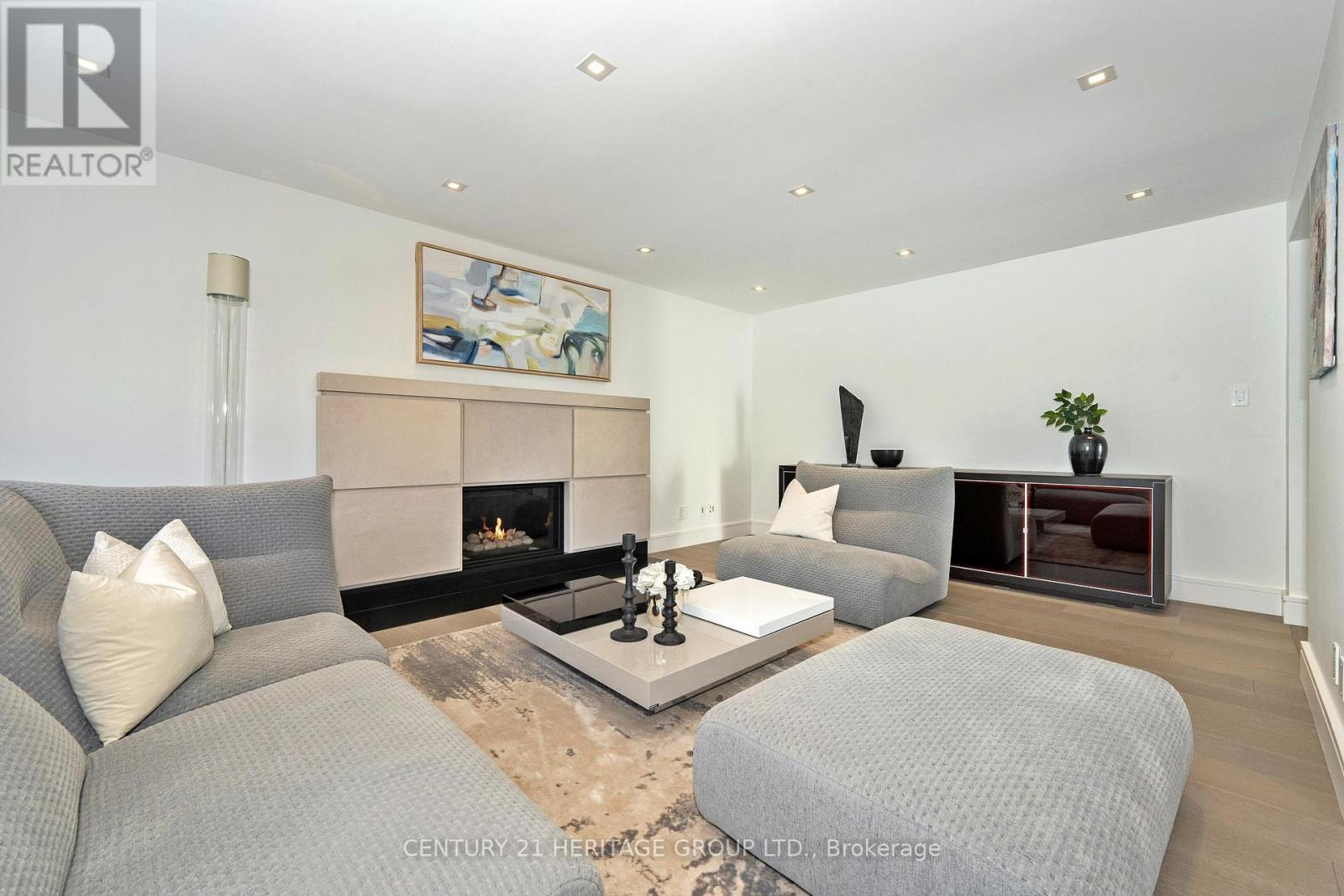 61 Foursome Crescent, Toronto, Ontario  M2P 1W4 - Photo 17 - C12014112
