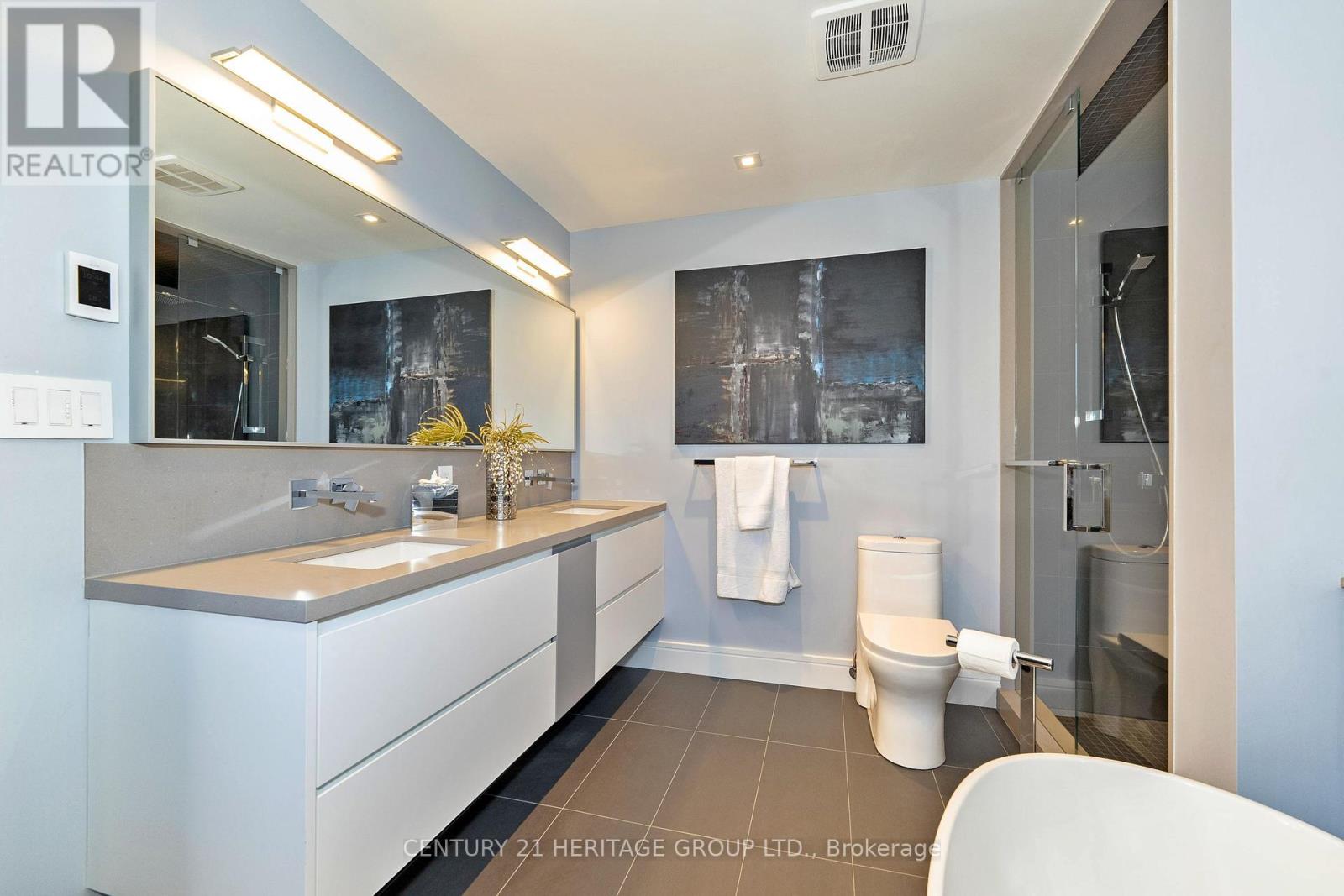 61 Foursome Crescent, Toronto, Ontario  M2P 1W4 - Photo 32 - C12014112