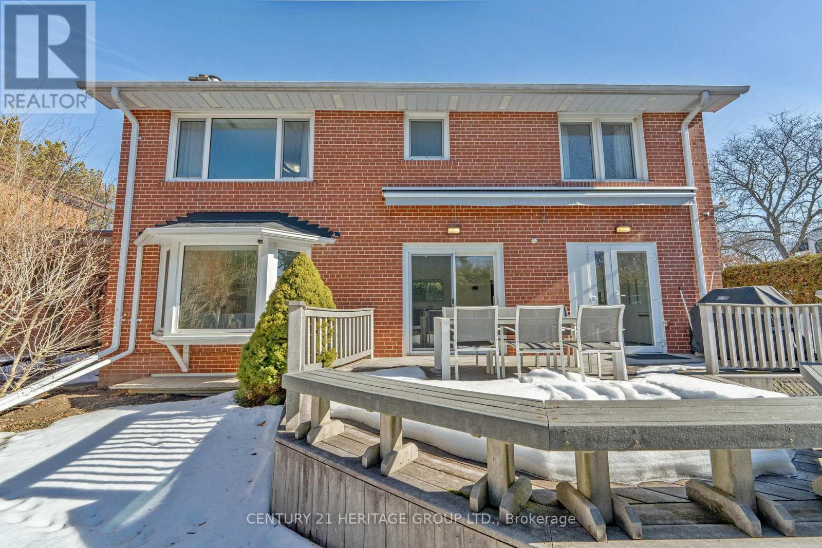 61 Foursome Crescent, Toronto, Ontario  M2P 1W4 - Photo 41 - C12014112