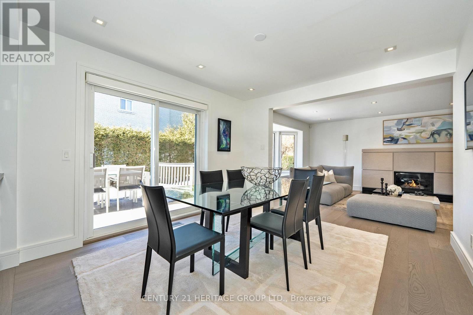 61 Foursome Crescent, Toronto, Ontario  M2P 1W4 - Photo 9 - C12014112
