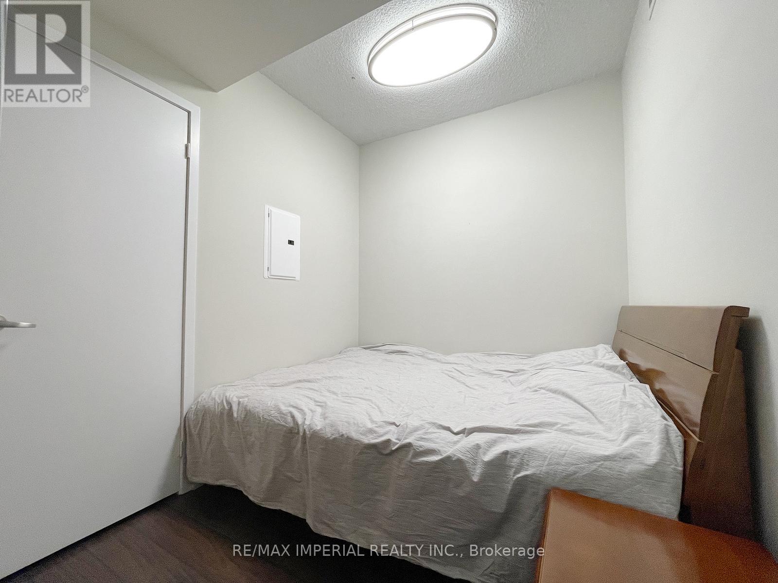 2808 - 11 Brunel Court, Toronto, Ontario  M5V 3Y3 - Photo 22 - C12014121