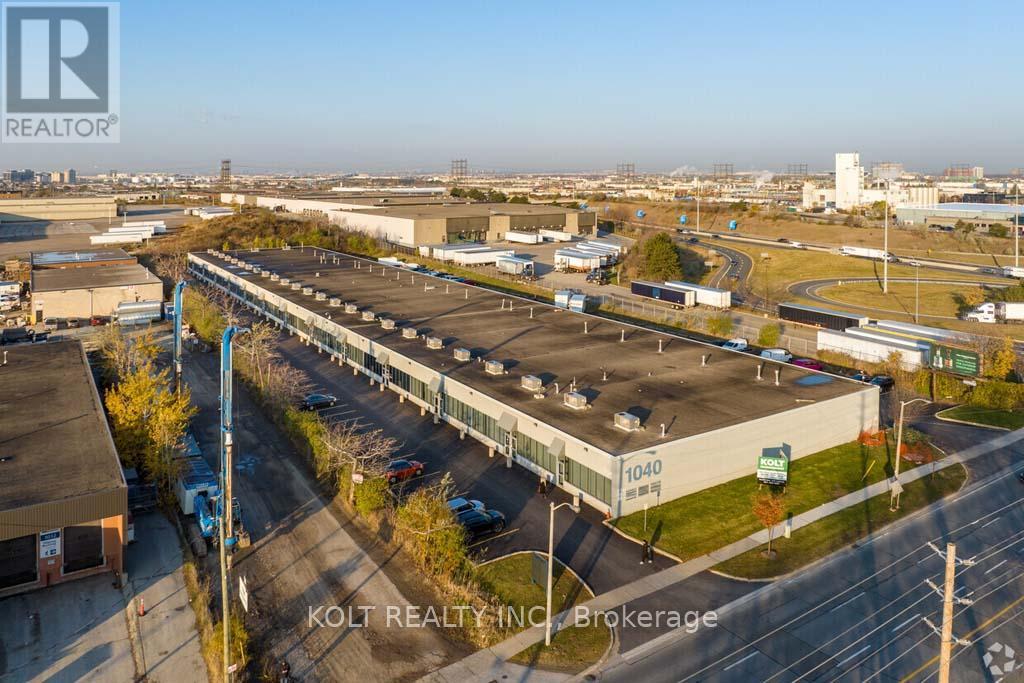 12 - 1040 Martin Grove Road, Toronto, Ontario  M9W 4W4 - Photo 3 - W12014105