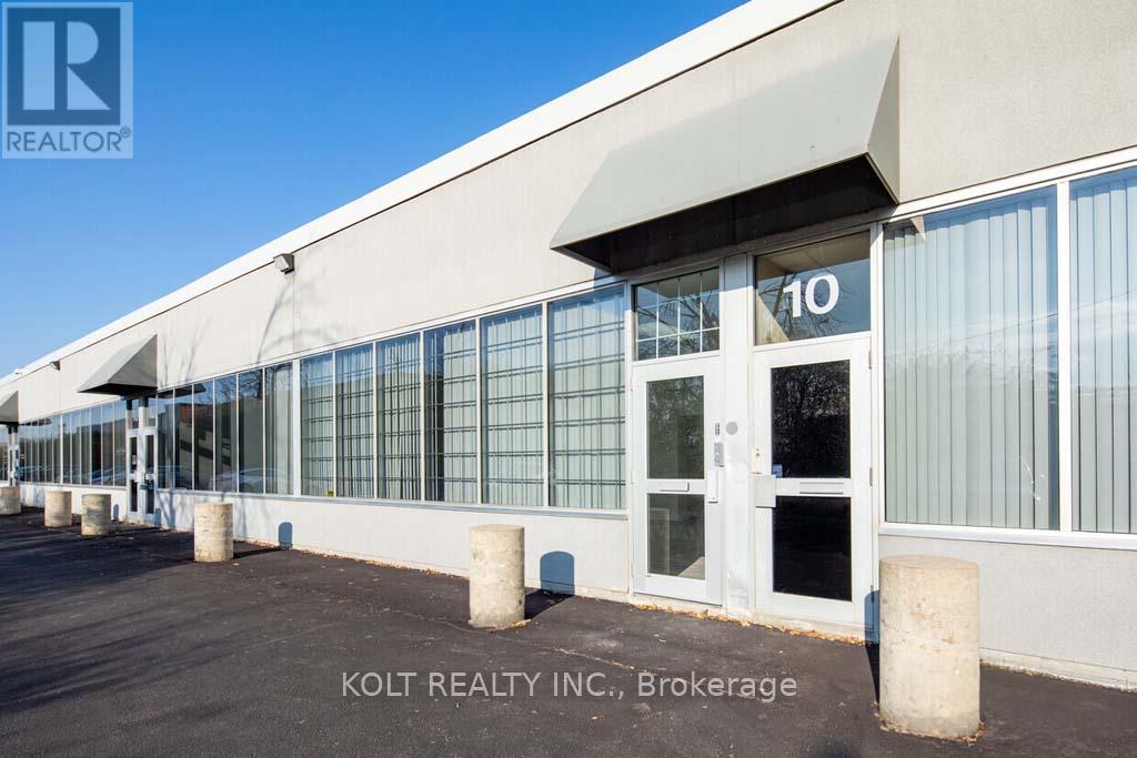 12 - 1040 Martin Grove Road, Toronto, Ontario  M9W 4W4 - Photo 4 - W12014105
