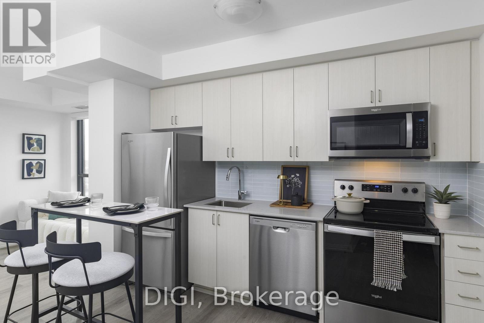 2109 - 325 Yorkland Boulevard, Toronto, Ontario  M2J 0H8 - Photo 2 - C12014150