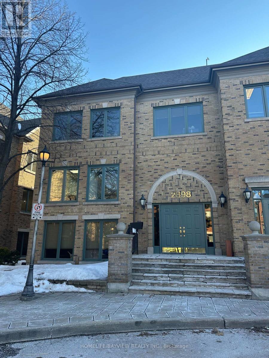 Lower - 2898 South Sheridan Way, Oakville, Ontario  L6J 7L5 - Photo 2 - W12014151