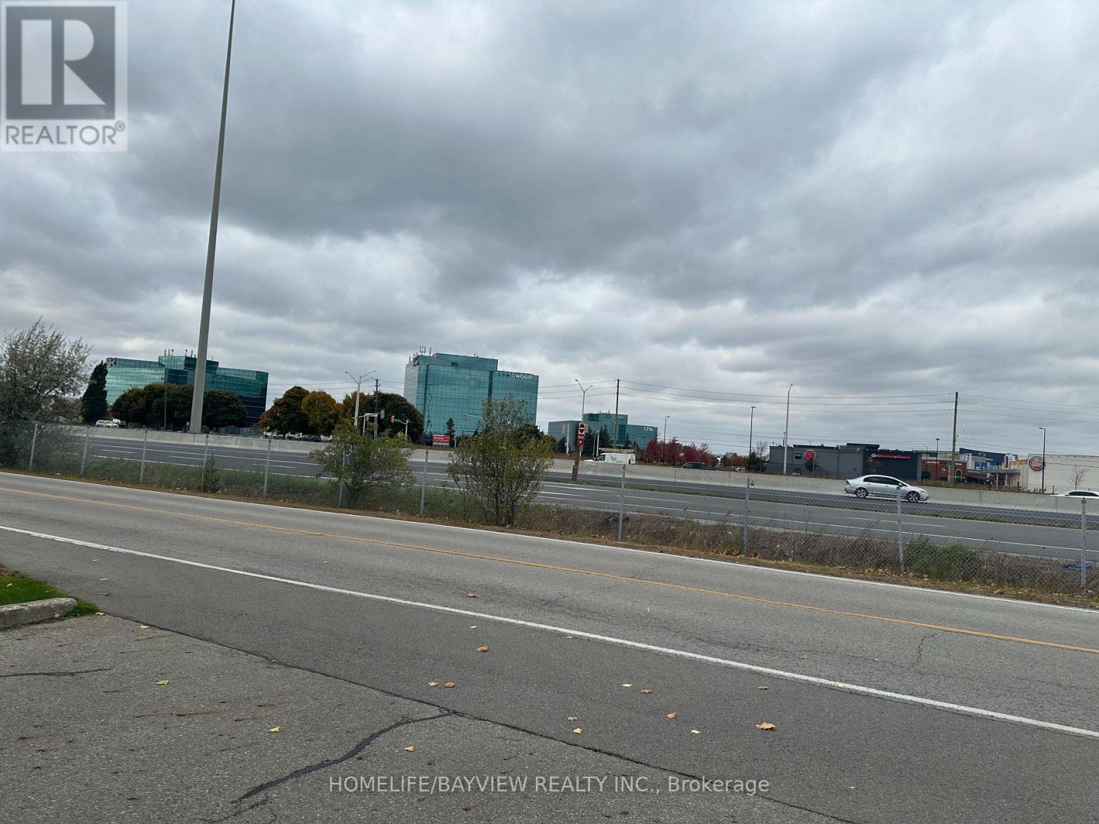 Lower - 2898 South Sheridan Way, Oakville, Ontario  L6J 7L5 - Photo 23 - W12014151