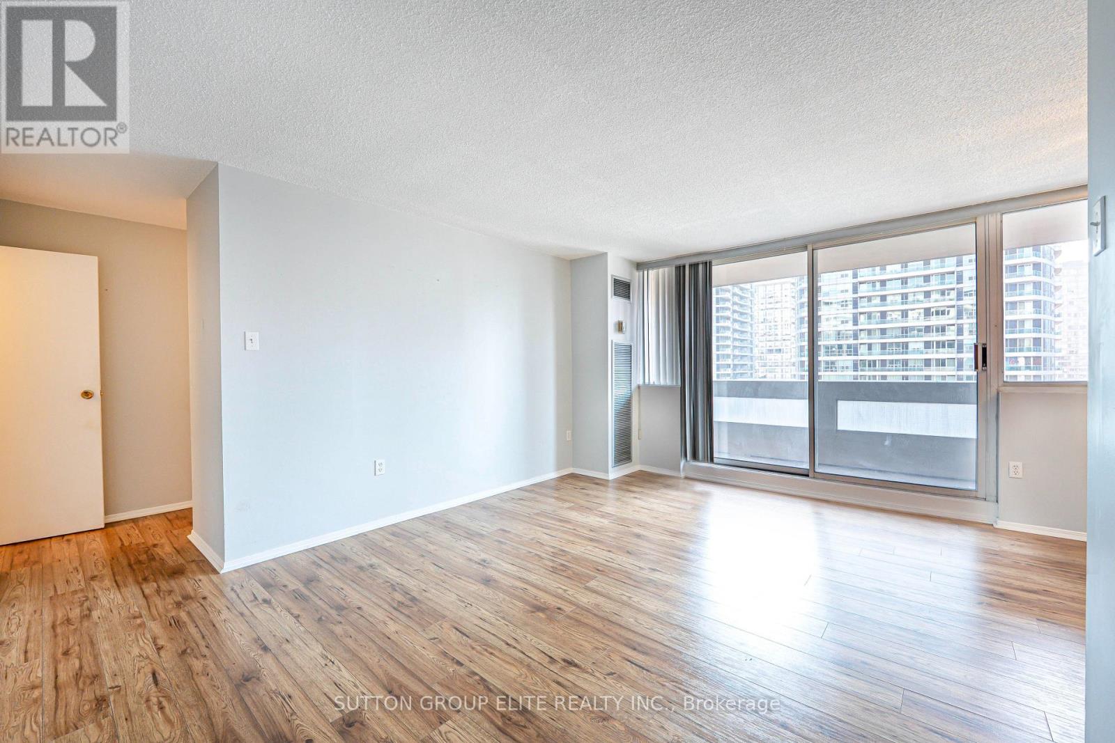 Property at 1203 - 3590 KANEFF CRESCENT image 2