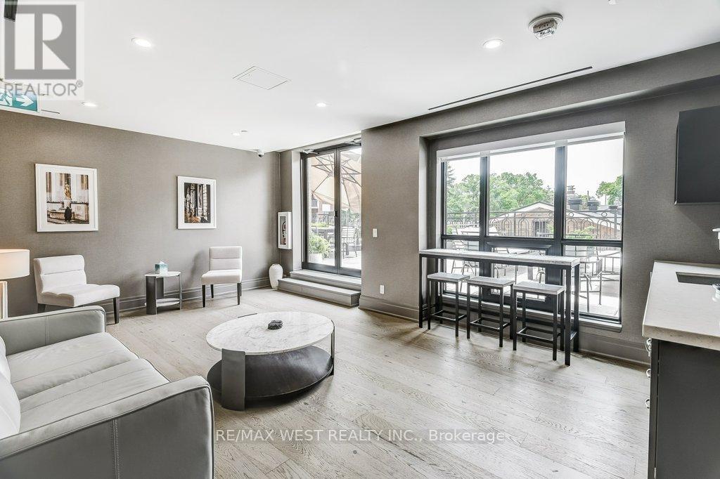 702 - 4 The Kingsway, Toronto (Kingsway South), Ontario  M8X 2T1 - Photo 26 - W12014186
