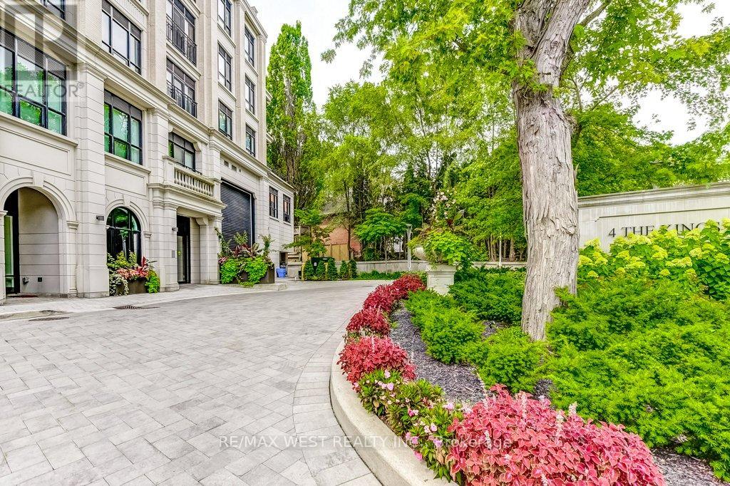 702 - 4 The Kingsway, Toronto (Kingsway South), Ontario  M8X 2T1 - Photo 32 - W12014186