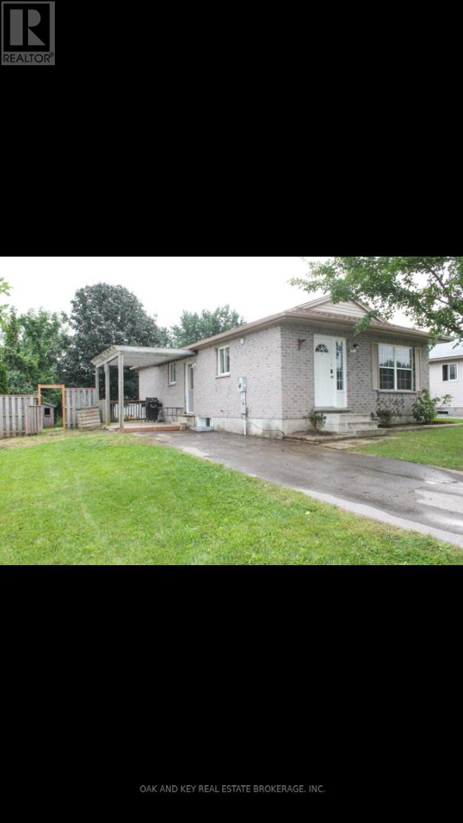 330 FLEMIMG DRIVE, London East, Ontario