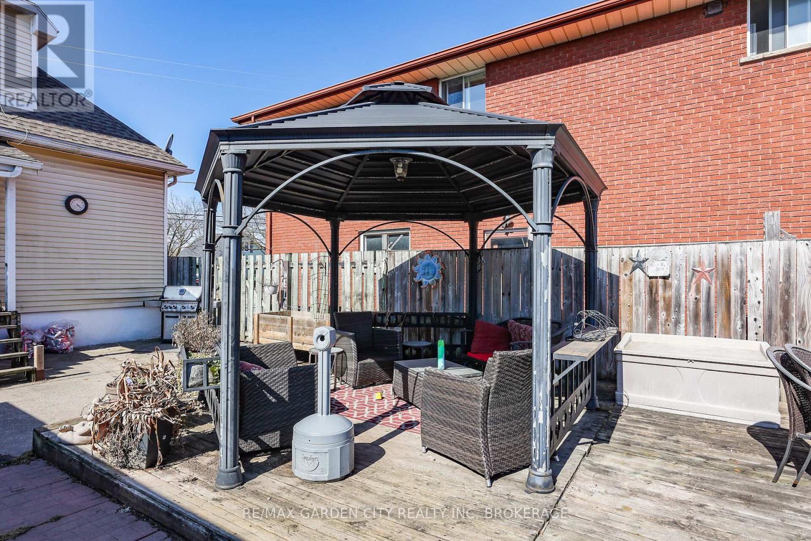 244 Niagara Street, St. Catharines (Facer), Ontario  L2M 4V6 - Photo 32 - X12014224