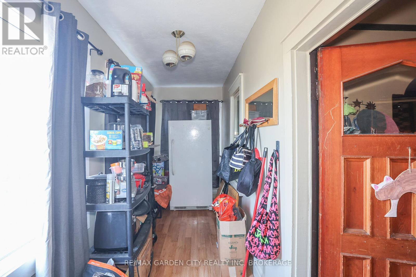 244 Niagara Street, St. Catharines, Ontario  L2M 4V6 - Photo 6 - X12014224