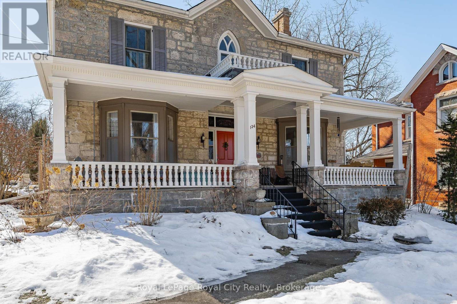 Property at 134 DUBLIN STREET N image 2