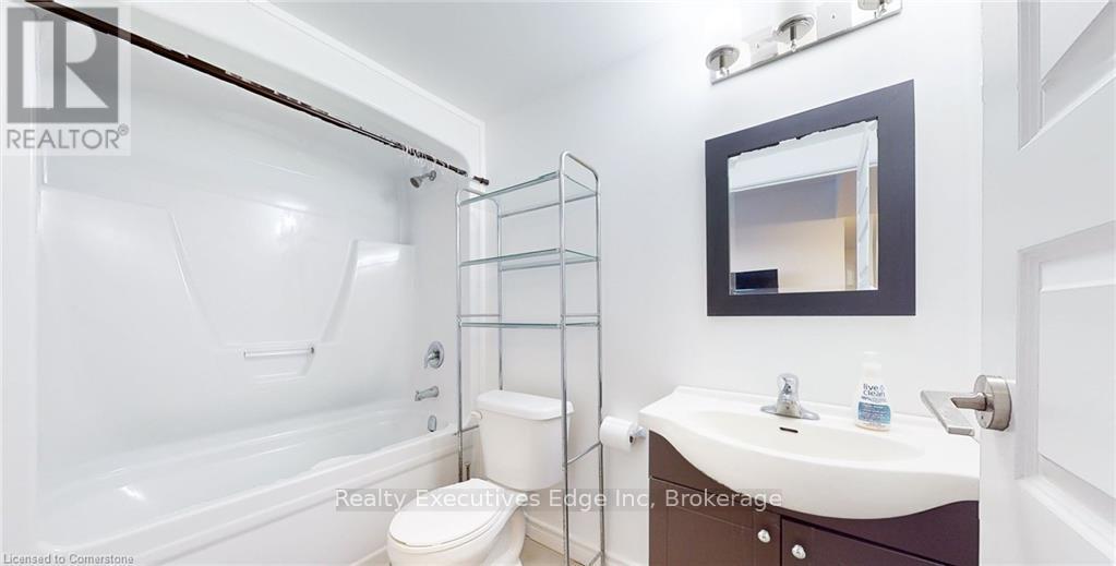 901 - 158 King Street N, Waterloo, Ontario  N2J 2Y2 - Photo 6 - X12014252