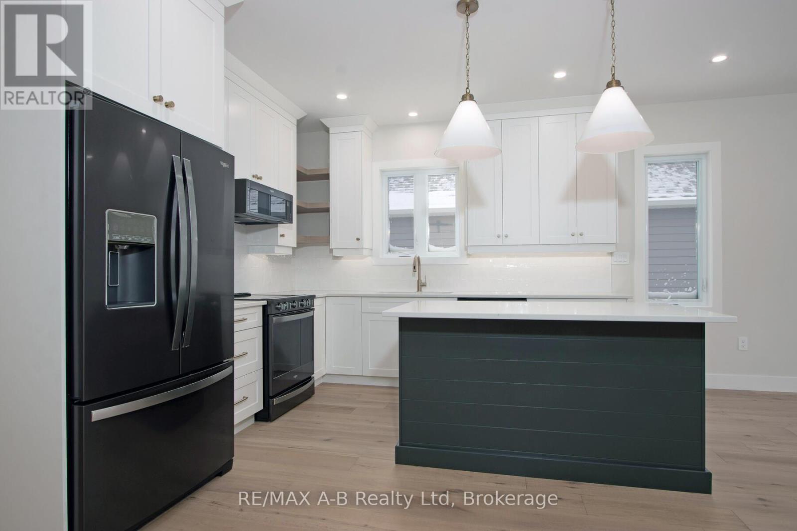 7 Nelson Street, West Perth, Ontario  N0K 1N0 - Photo 7 - X12014291