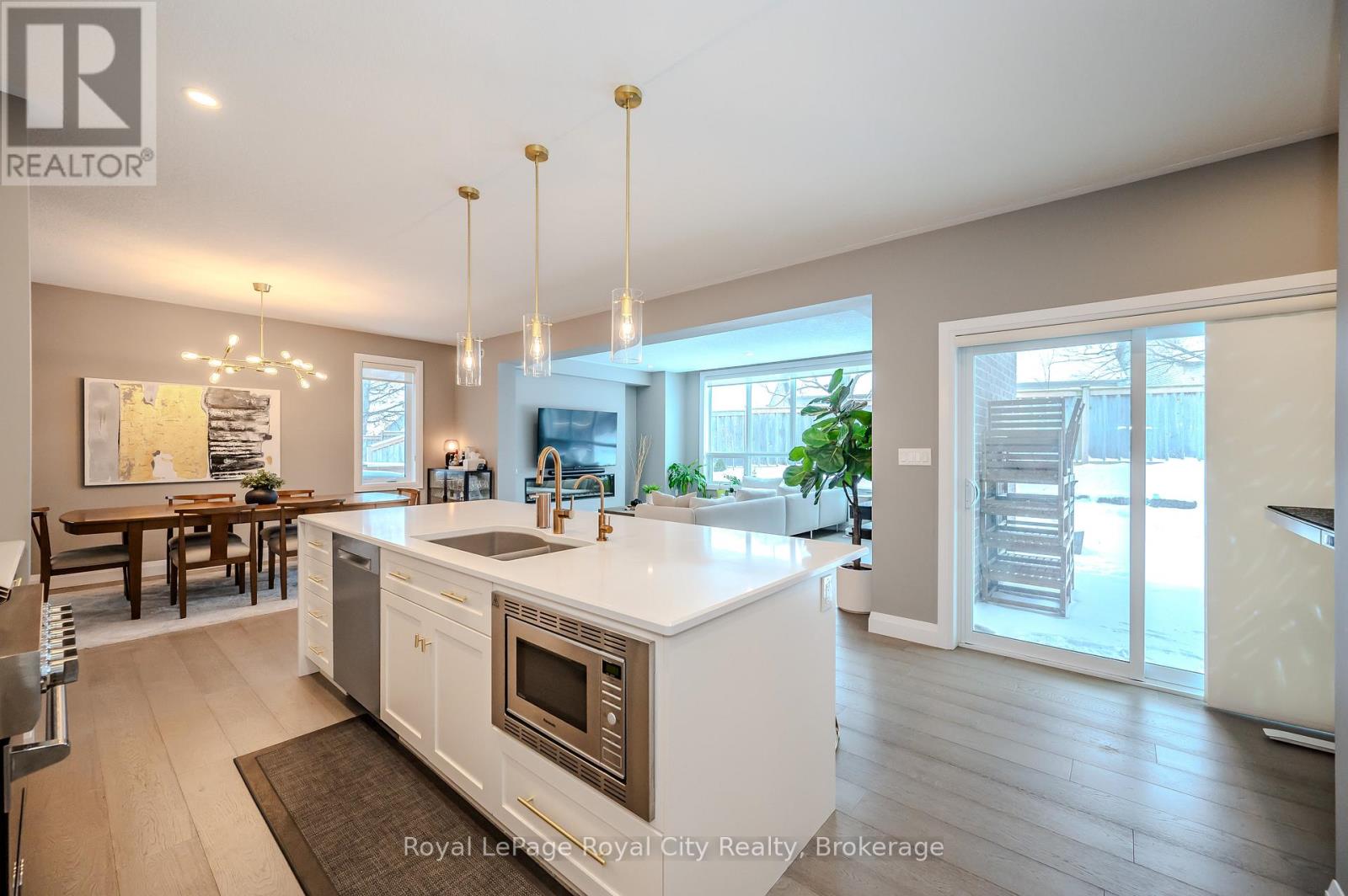 114 Lovett Lane, Guelph, Ontario  N1G 0G9 - Photo 14 - X12014350