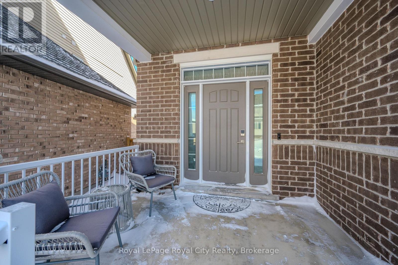 Property at 114 LOVETT LANE image 3
