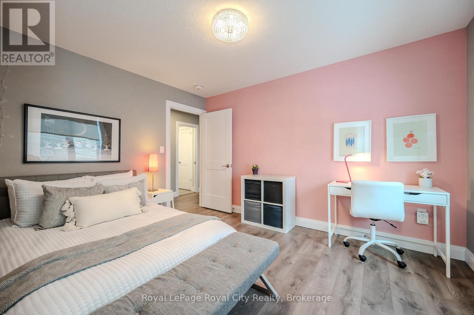 114 Lovett Lane, Guelph, Ontario  N1G 0G9 - Photo 31 - X12014350