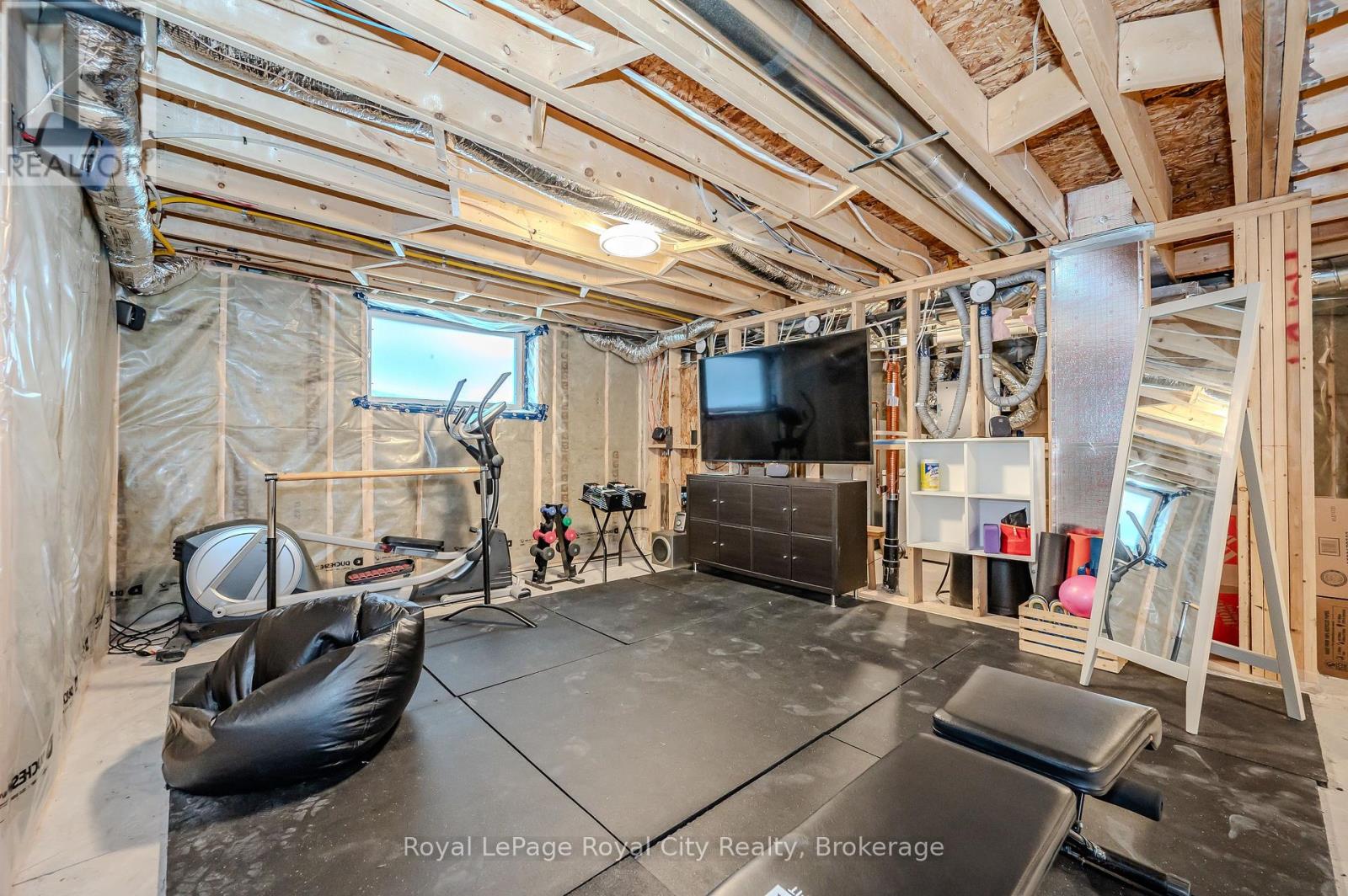 114 Lovett Lane, Guelph, Ontario  N1G 0G9 - Photo 40 - X12014350