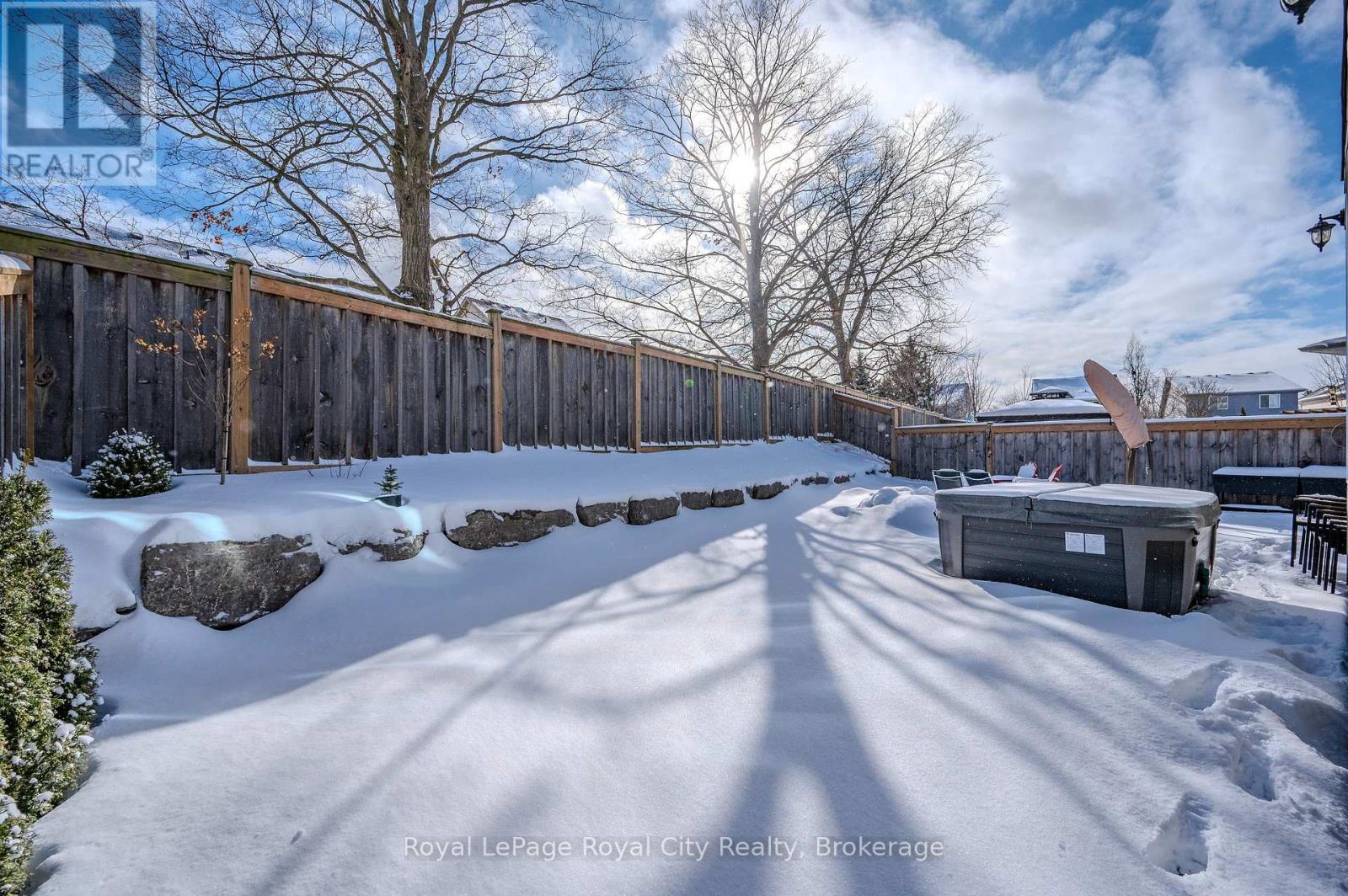 114 Lovett Lane, Guelph, Ontario  N1G 0G9 - Photo 44 - X12014350