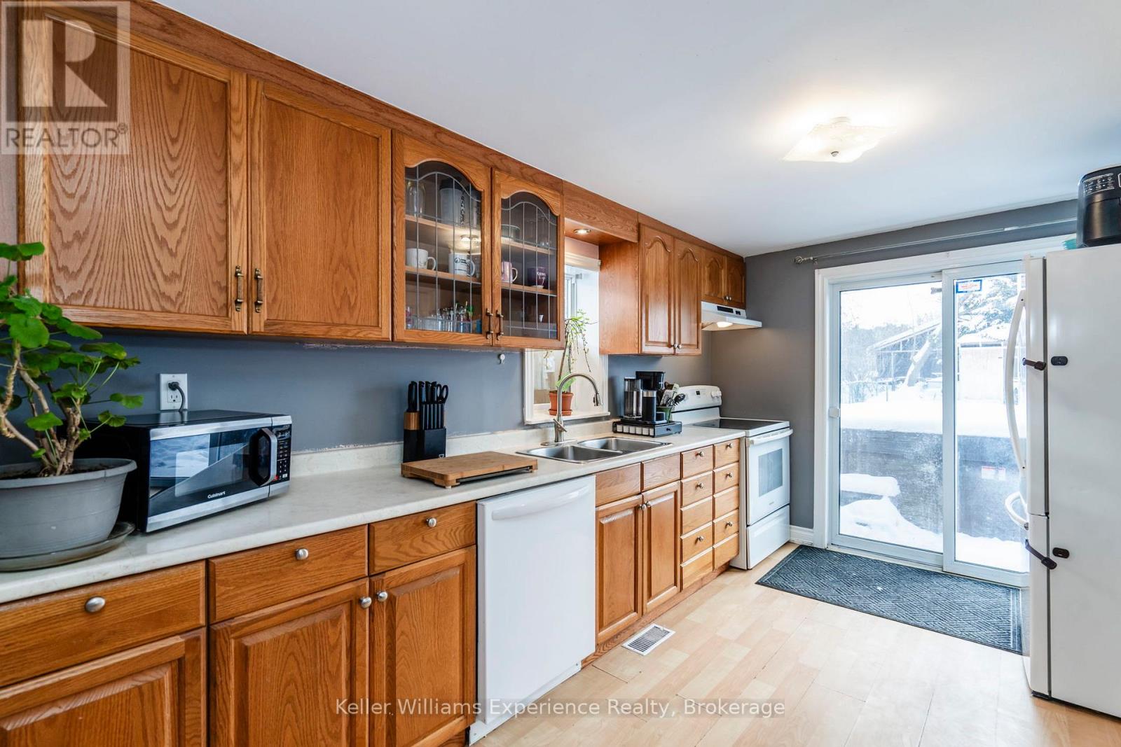 310 Davidson Street, Tay, Ontario  L0K 1R0 - Photo 5 - S11954929