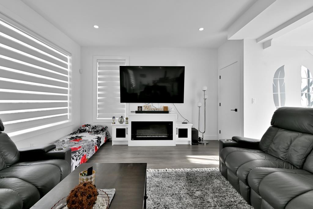 36681 Dianne Brook Avenue, Abbotsford, British Columbia  V3G 0H4 - Photo 6 - R2975152