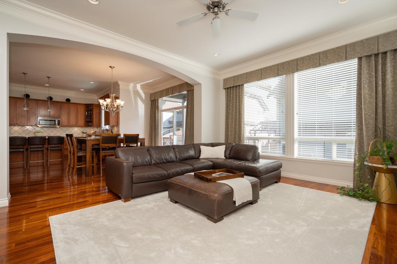 6932 196a Street, Langley, British Columbia  V2Y 3A6 - Photo 4 - R2975786