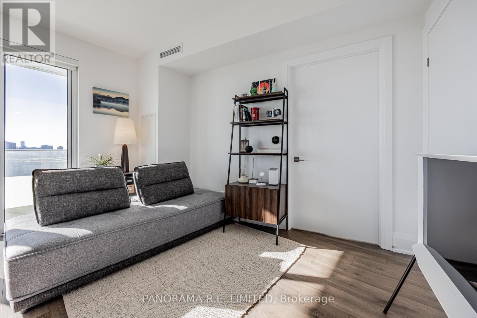 1609 - 20 Brin Drive, Toronto, Ontario  M8X 0B2 - Photo 6 - W12014303