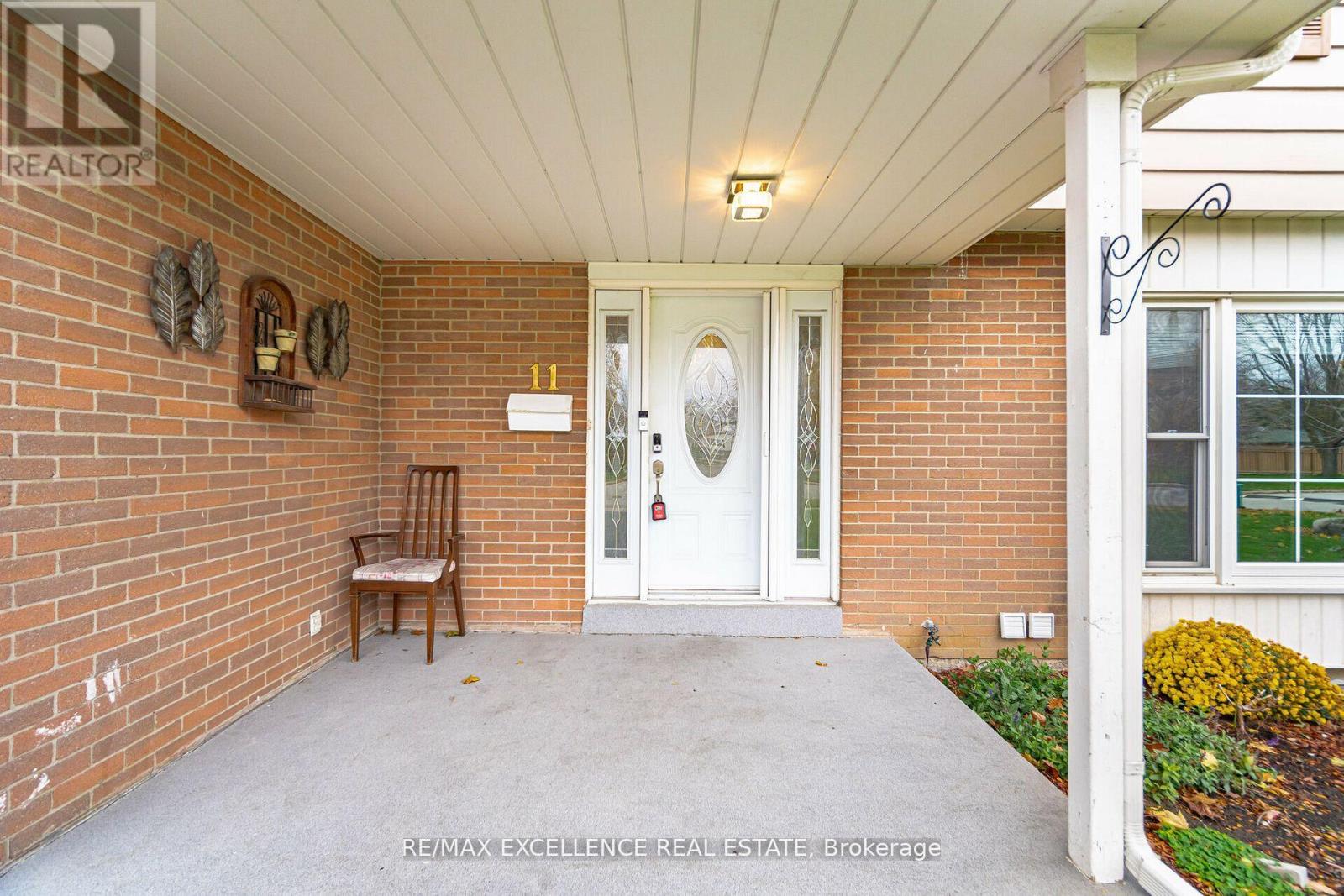 Property at 11 CRAWLEY DRIVE image 3