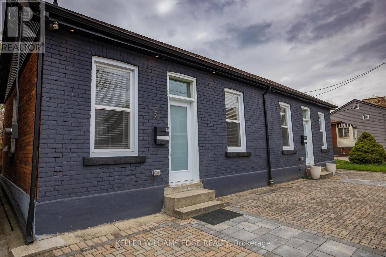 Property at 5 FLORENCE STREET image 2